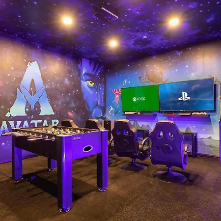 Sleek 5 Bdrm Home With Stunning Game Room At Reunion